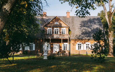 1.Biržuvėnų dvaro sodyba.jpg