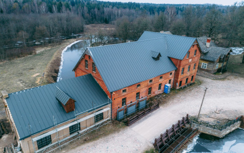 2. Biržuvėnų stogas.jpg
