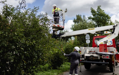 ESO mokės klientams kompensacijas, jeigu elektros dėl audros neturėjo ilgiau nei 72 val.