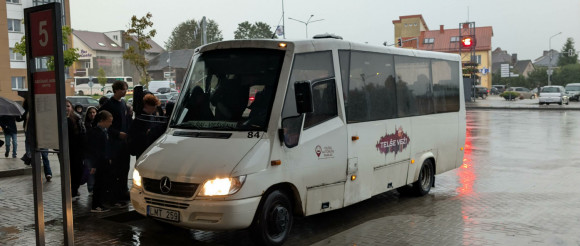 Kaip sekasi mokiniams važiuoti į Viešvėnus